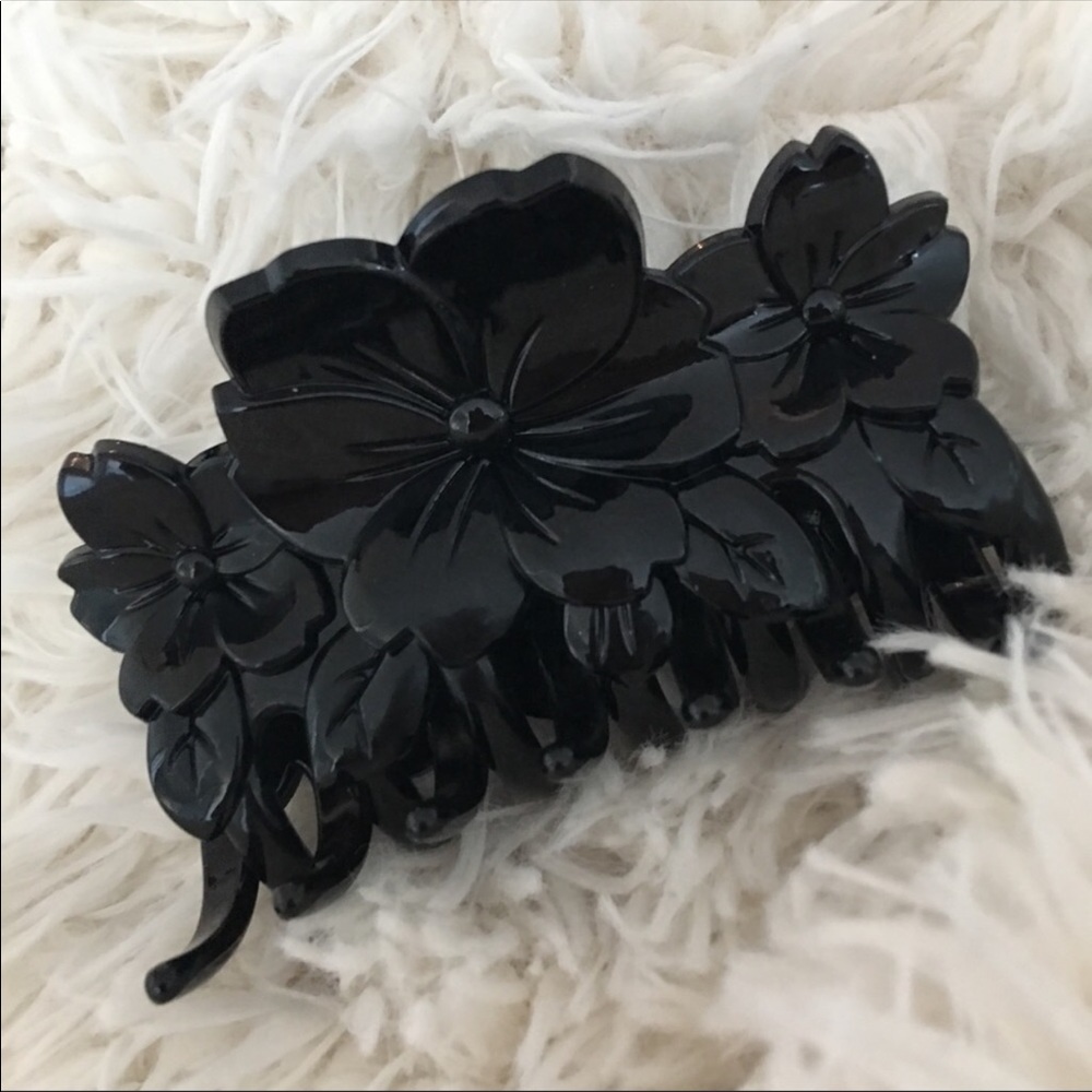 Hair clamp tortoise shell plastic brown black gold